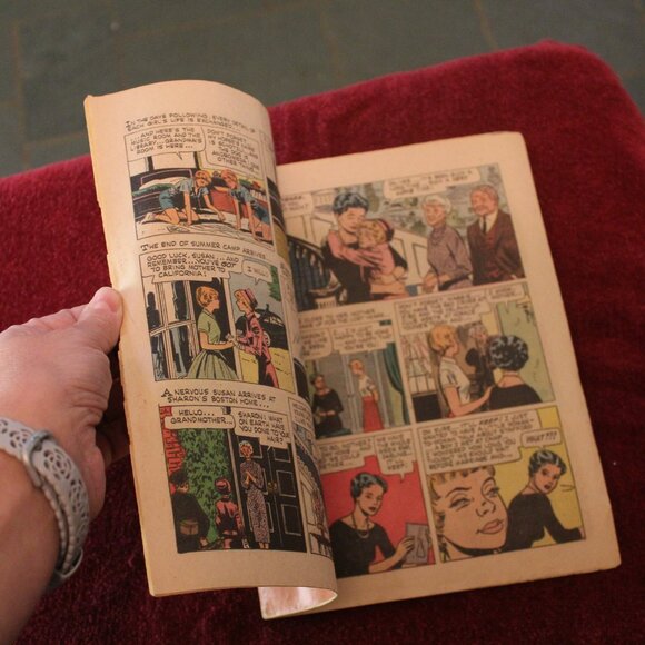 Parent Trap Vintage 1961 Disney Dell Comics #1210 - Picture 5 of 5